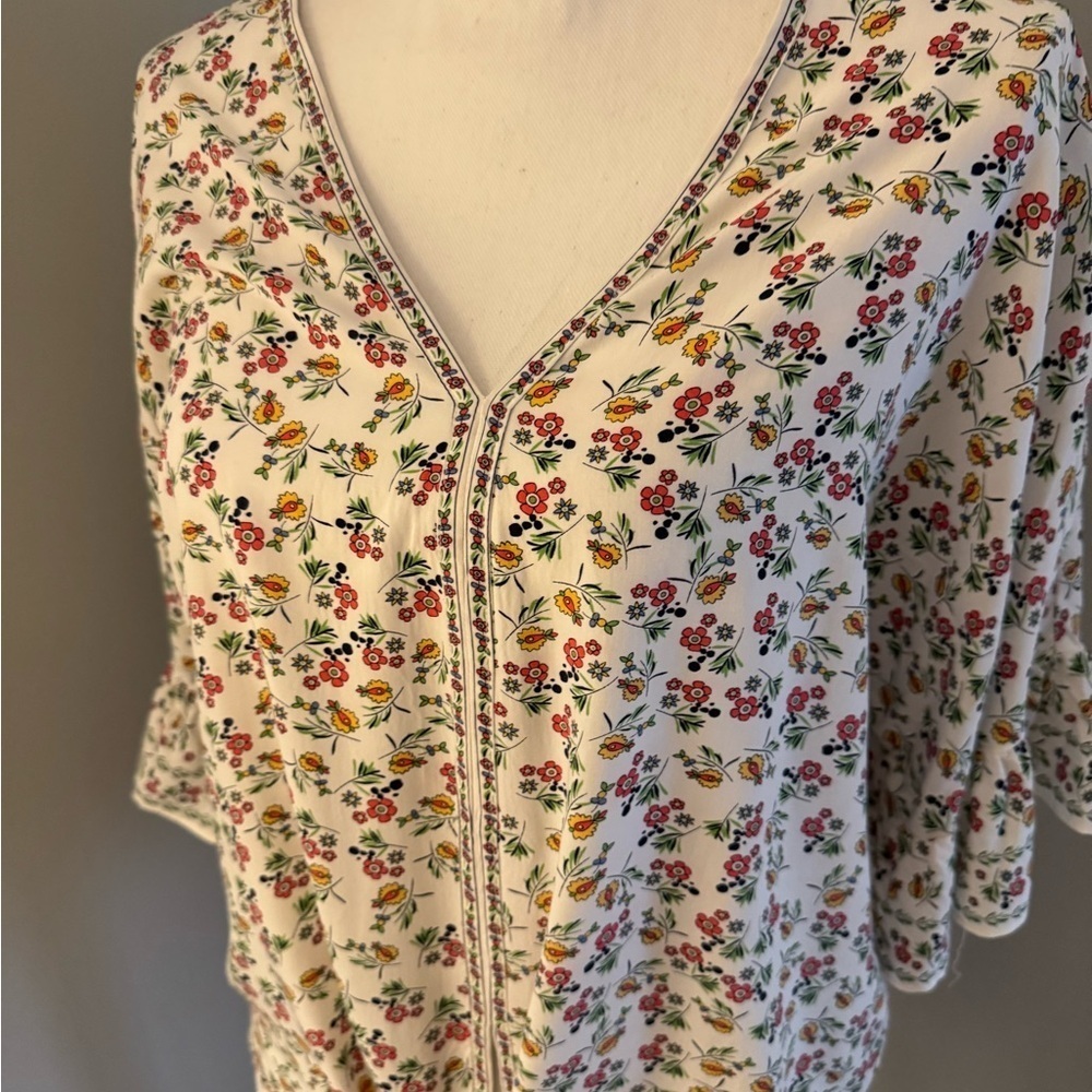 floral Max Studio Tie-Front Blouse Shirt Top w/Ruffle Sleeves V neckBoho M - Picture 2 of 8